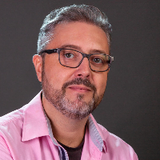 lucianodebastiani