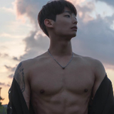 รูปมีเป็นร้อย ใจน้อยๆมีแค่เธอ