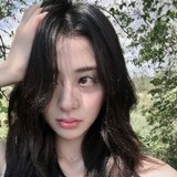 YUNJIN-HUH