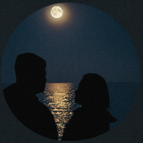 Traveller Couple