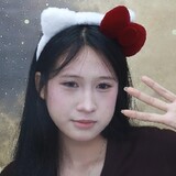 Truc Pham_1810