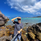 Br_Alone
