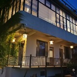 qunxingshanyaodeying