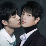 ใจเราเป็นไอติมพอเธอยิ้มก็ละลาย