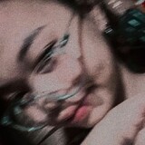 Marchelaantoquehastags