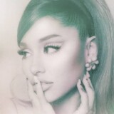 ArianaGrandeVevo