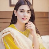 SARAH_KHAN