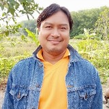 วัลลภ คงเปีย