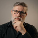 Professor Viegas