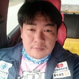 หล่อ ขาดง