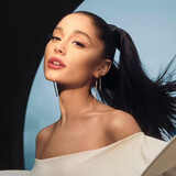 Ariana_Grande_