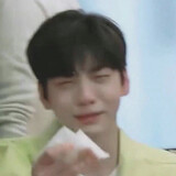 눈물w