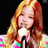 Glamour_JENNIEziyuanbo