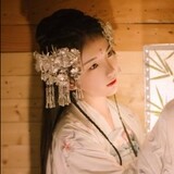 hanfuguofengshaonv