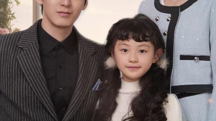 Jatuh Cinta pada CEO Setelah Bercerai dengan Anak