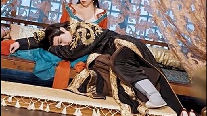 Back to Ancient Times as a Prince