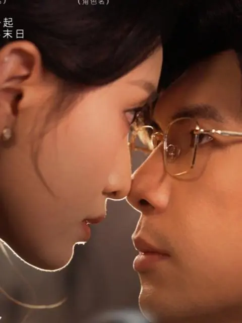 Embracing the Moon in Late Winter