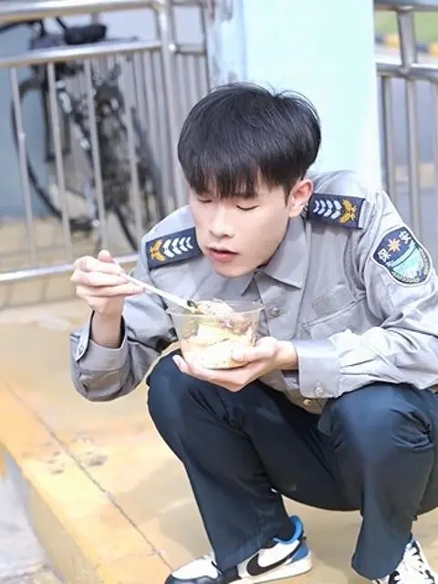 ความลับที่เอ่ยไม่ได้