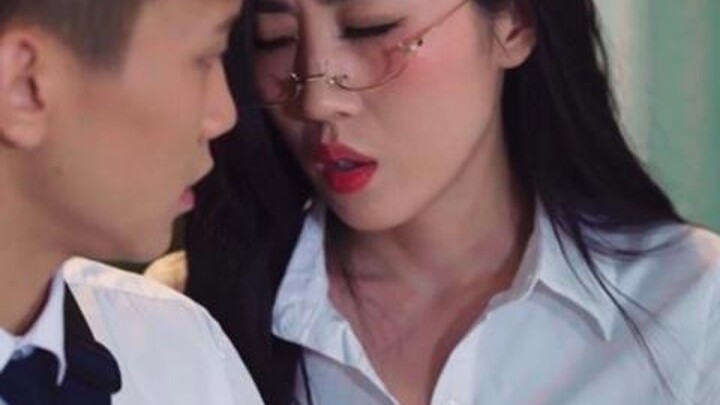 The Rise Begins After Marrying the Female CEO