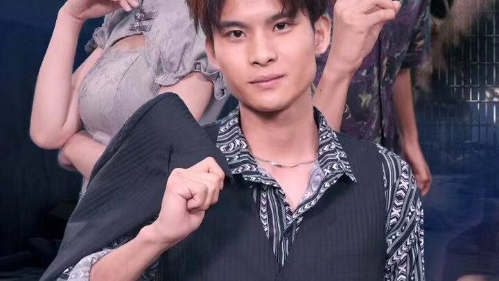 มังกรซ่อนพลังในคุกดำ