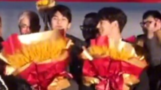 【หลานจิ่ว】ทุกอย่างขึ้นอยู่กับโชคชะตา