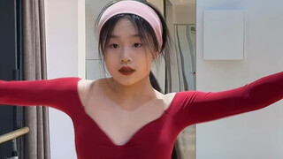 人最大的本事是能让自己找到一件喜欢的事，第二大的本事才是坚持，不因为别人的评价而放弃。