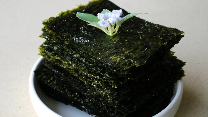 Korean style roasted seaweed (Gim-Gui: 김구이)