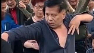 《 能 阻 止 你 的 只 有 我 》