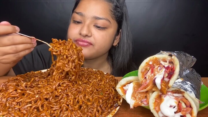 SPICY BLACK BEAN NOODLES 🔥 AND YUMMY CHICKEN SHAWARMA 🌯 BIG BITES MUKBANG | FOOD EATING VIDEOS