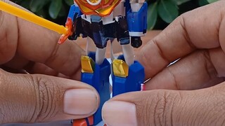 #Trạm xe buýt là chim sung busou gattai fighbird #braveseries #yuushaseries