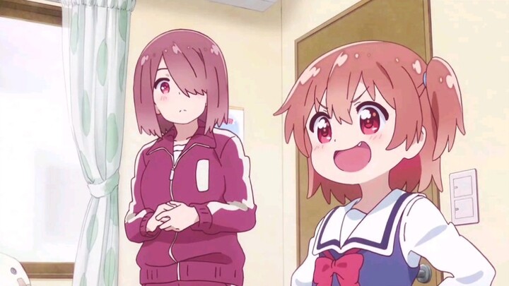 The younger sister always likes to expose the older sister's weaknesses, it's so healing