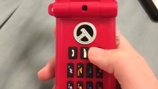 同学们都笑我用翻盖手机…