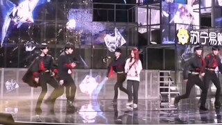 好暖心的马哥，一直在告诉工作人员走位