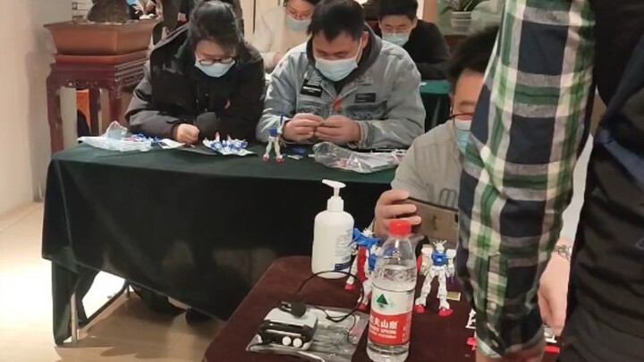 ห้องเรียนกันพลาอย่างเป็นทางการในจีนเหรอ? จริงๆแล้วมันเป็นอย่างไร?