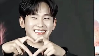 Kim Soo Hyun ‖ "Prince of Status" "Very cheerful, and fun even when alone" Ouni's description of him