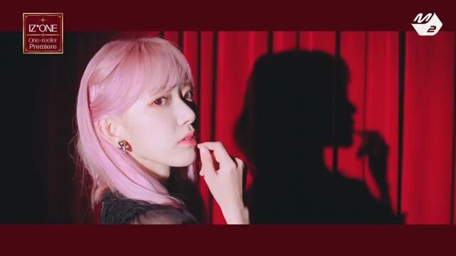 Iz*one Panorama MV