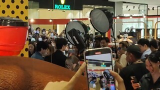 เจมีไนน์&โฟร์ท - มาถึงงานแล้วครับ | งาน Longchamp x Toiletpaper Event@Central World #GeminiFourth