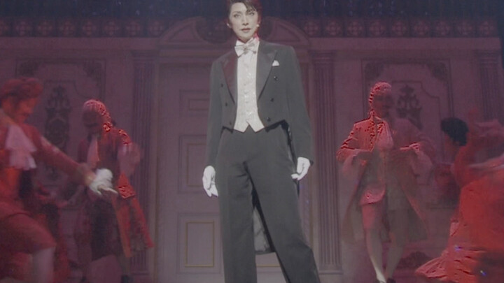 [Yuki Amami] Roses and Samurai 2: At 55, she can still wear a tuxedo and make you swoon!