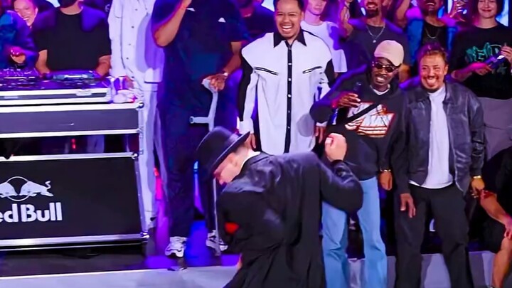 Super cool gentleman street dance - locking