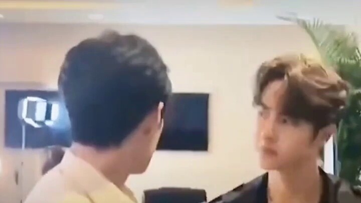 #博君一肖# Can you hear that “Let’s just break the jar and throw it away”? ? ? One second before going t