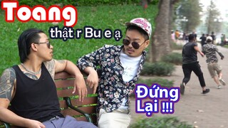 Mượn điện thoại người lạ gọi cho CHỦ NỢ - Báo nổ 50 triệu | Calling to Lender Prank