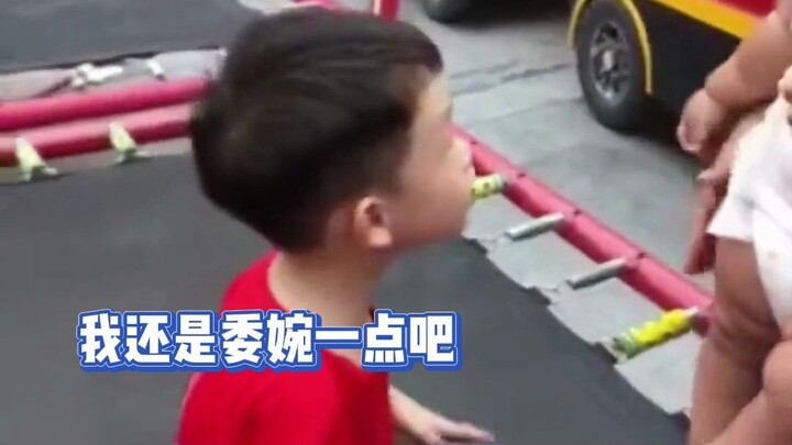 Dùng giọng nói ngọt ngào nhất để nói những lời lạnh lùng nhất