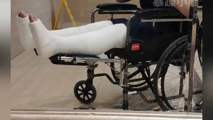 这热闹看的代价有点大
