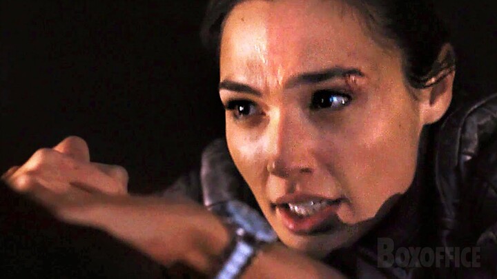 Gisele sacrifices herself for Han | Gal Gadot's Death Scene | Furious 6 | CLIP