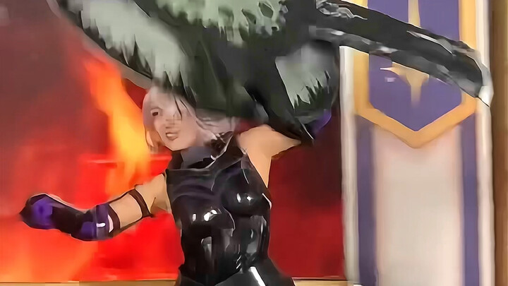 Đoán xem chiếc khiên này nặng bao nhiêu nhé!