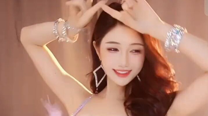 Belly Dance Version of "Train Rocking"