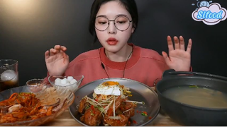 Gaà rán nước tương tỏi ớt, mì mực ốc, canh nghêu 5 #amthuc