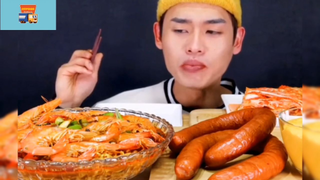 Mukbang mì tôm và xúc xích #anngon