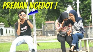 VIDEO KOMEDI PREMAN NGEDOT