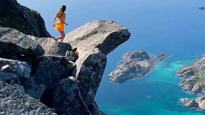 Some beautiful places in the world.